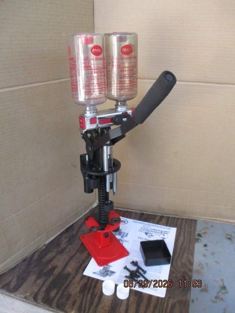 Mec Shotshell Reloader 600 Jr.  Mark V, 28 Ga.