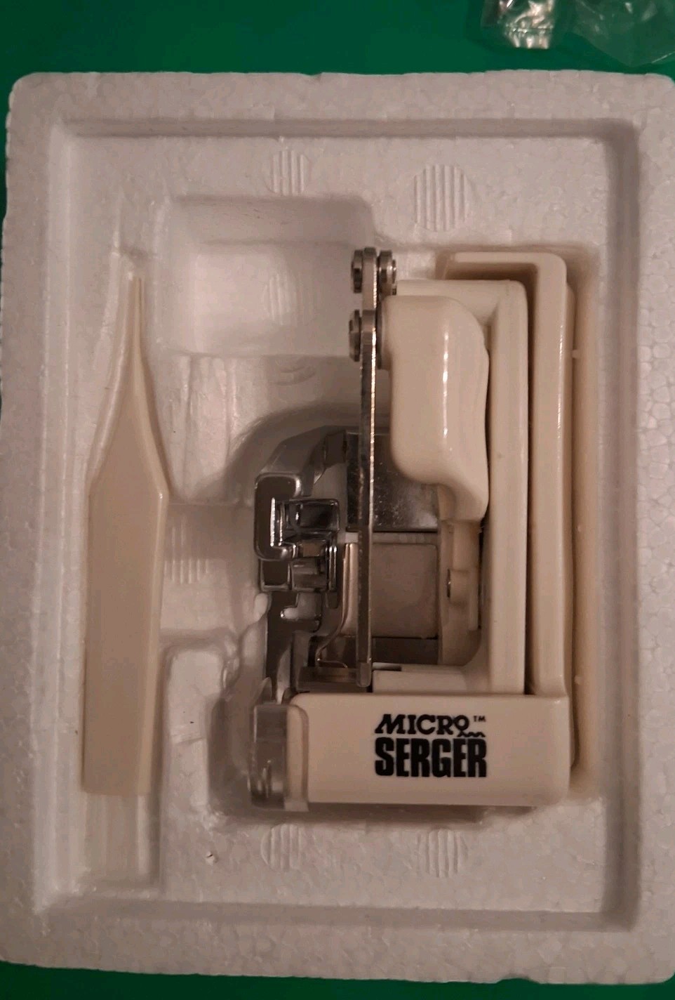 Micro Serger For Sewing Machines, Cutting Attachment + Sew + Overcast