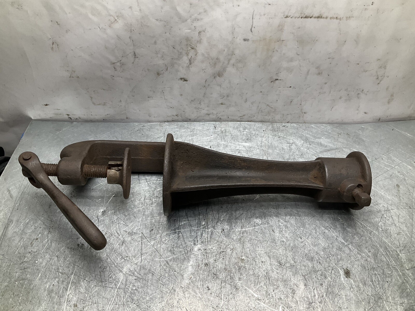 Pexto Style Bead Roller Mount Frame Screw Type