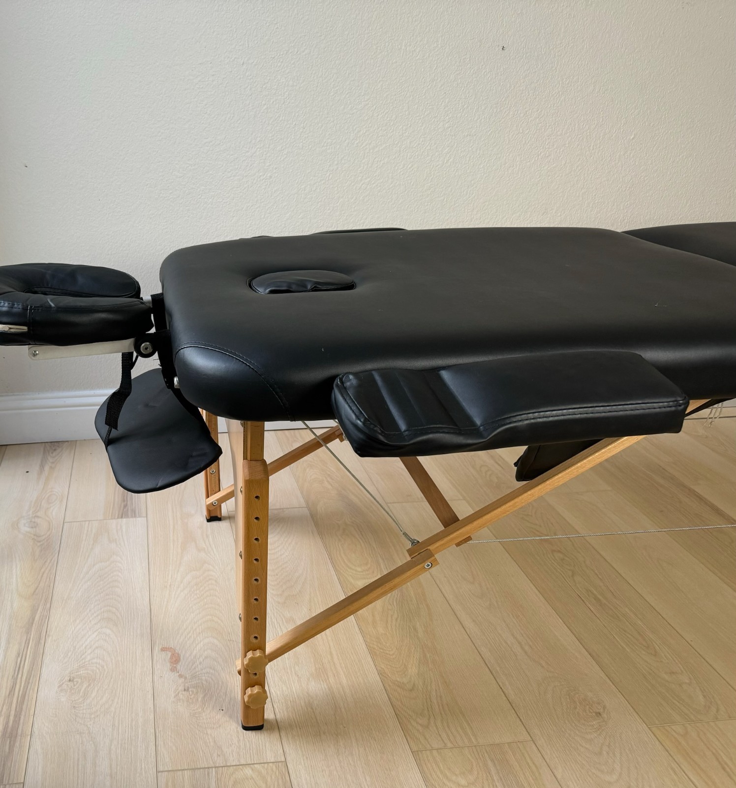 Sierra Comfort Portable Massage Table