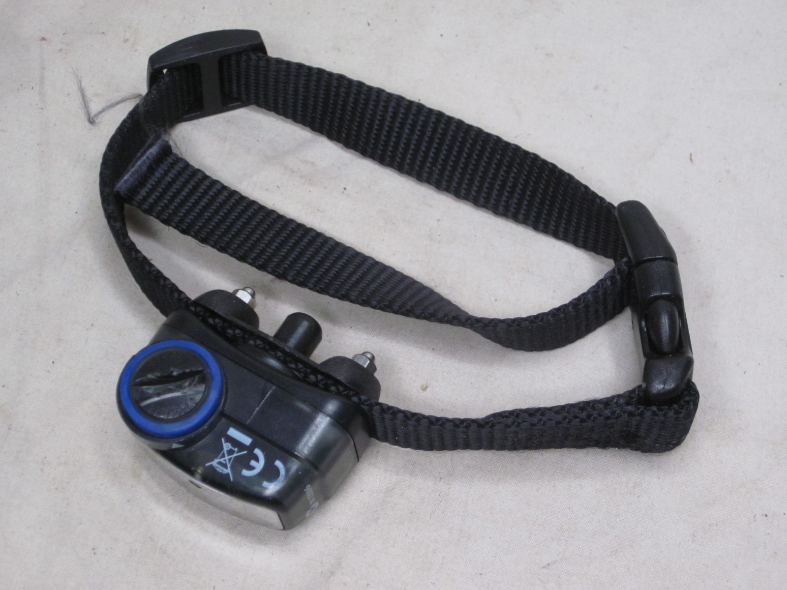 pre-owned PetSafe RFA-441 SWR\2 anti- bark collar small dog canine training