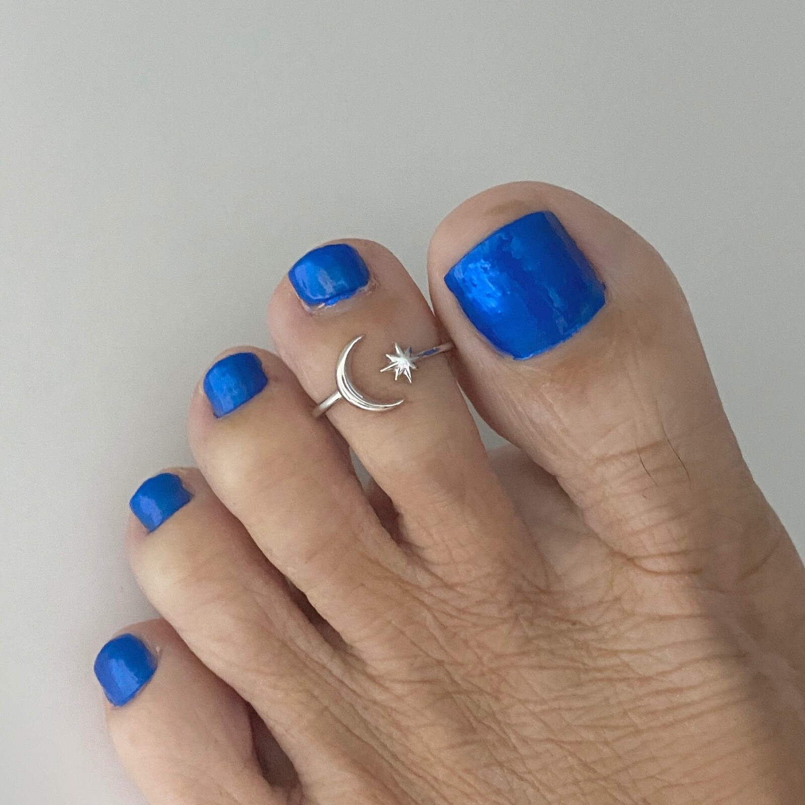 Sterling Silver Delicate Moon and Twinkle Star Toe Ring, Celestial Silver Rings