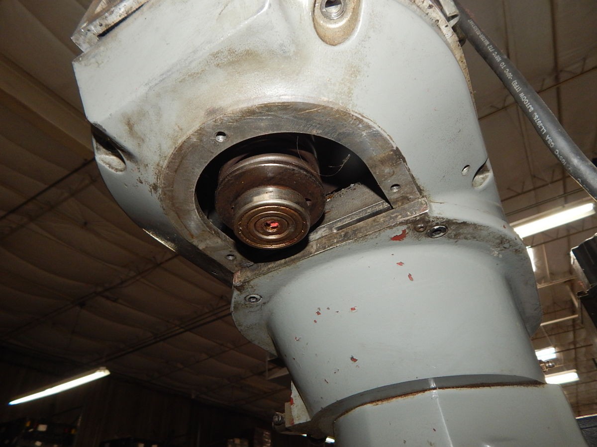 SHARP LMV VERTICAL MILLING MACHINE 9?X42? TABLE M5909