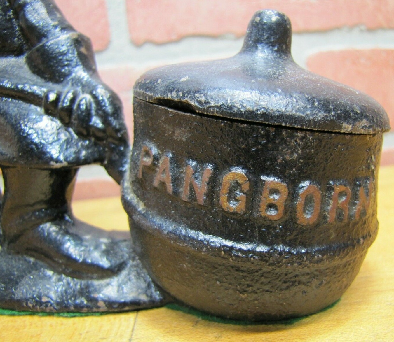 PANGBORN Old Cast Iron Foundry Worker Doorstop Decorative Art Statue