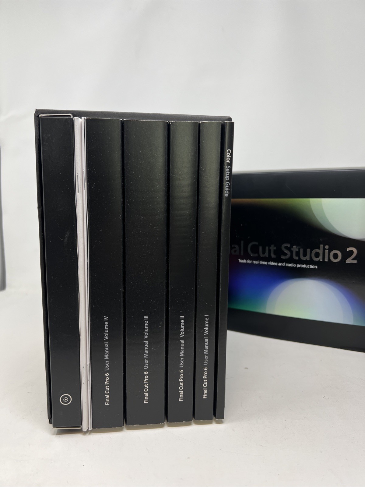 Apple Final Cut Studio 2 UPG from FCS, Software(Discs), Manuals Serial Numbers