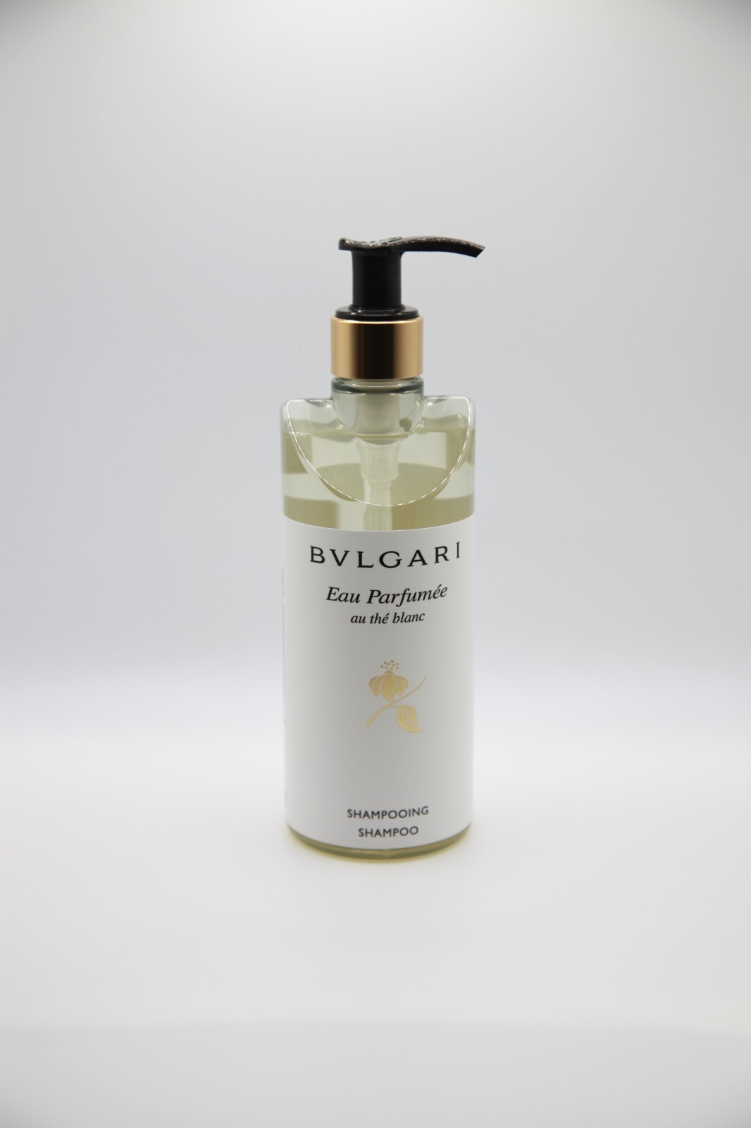 BVLGARI White Tea Shampoo & Hair Conditioner- 10.1 Fl oz / 300mL (1 of Each) NEW