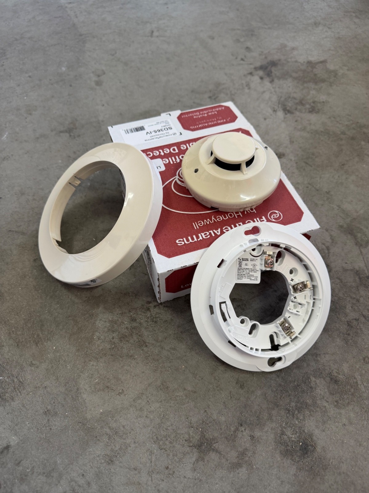 Honeywell SD355 Addressable Photoelectric Smoke Detector