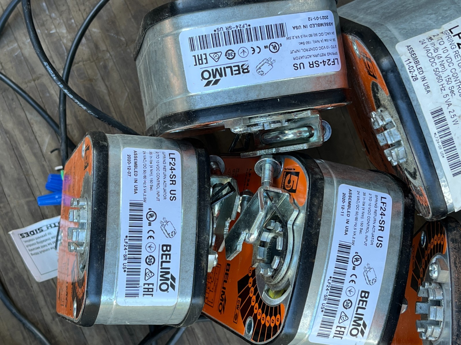 BELIMO LF24-SR US Spring Return Damper Actuator 8 IN THE LOT