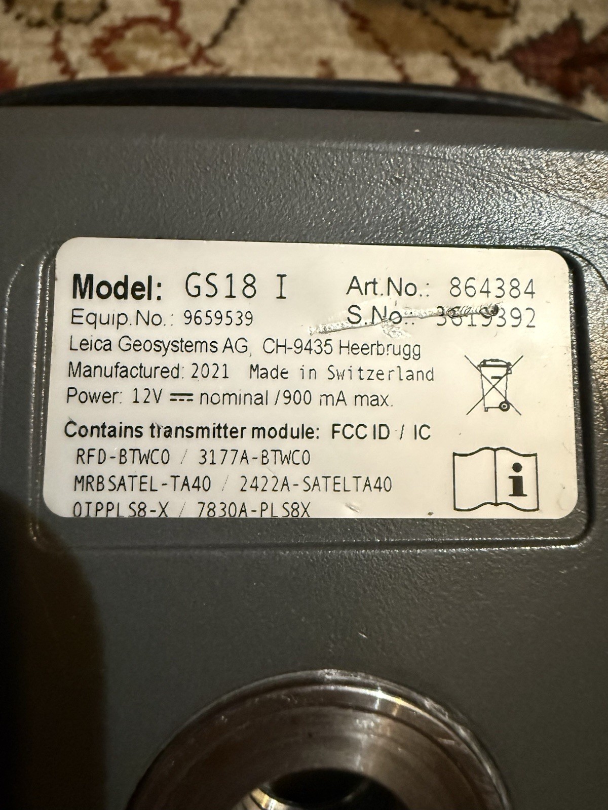 Leica GS18 I - GNSS RTK Rover - Visual Positioning - Tilt Compensation - i Image