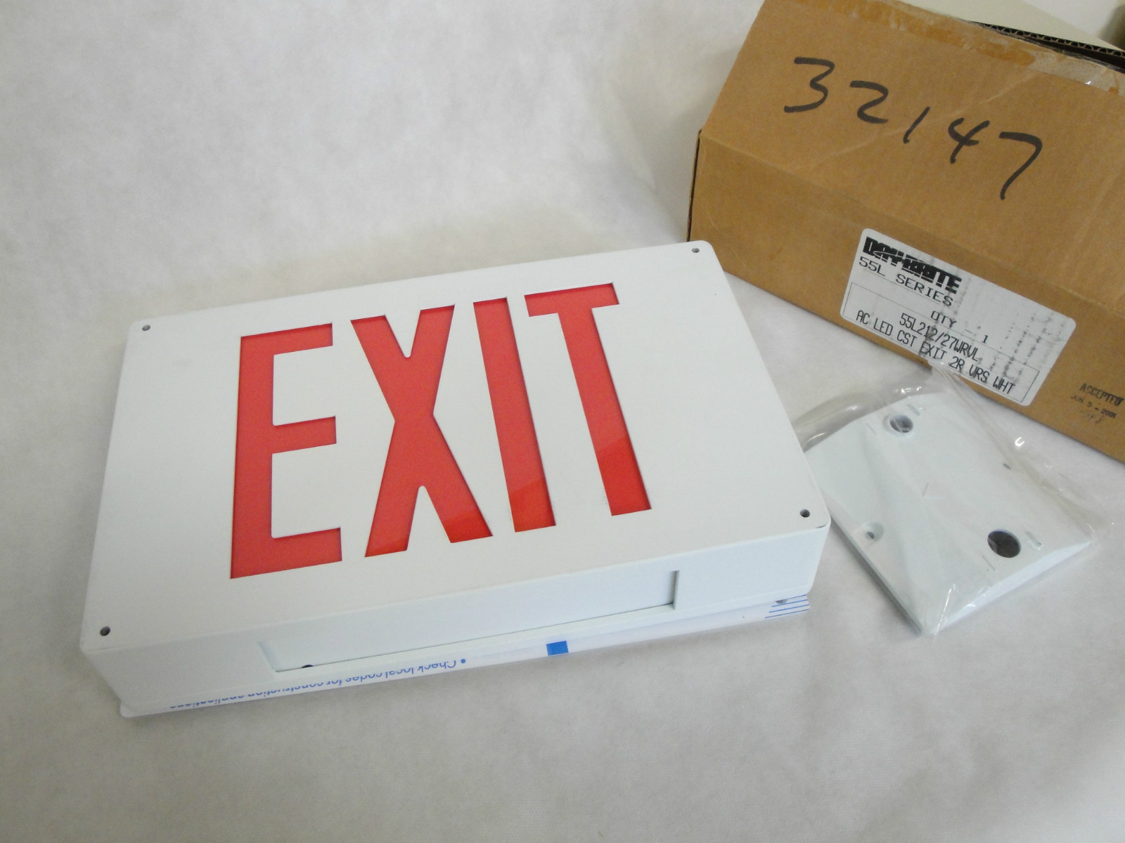 NEW IN BOX DAY-BRITE 55L212/27WRVL 55L SERIES AC LED EXIT SIGN