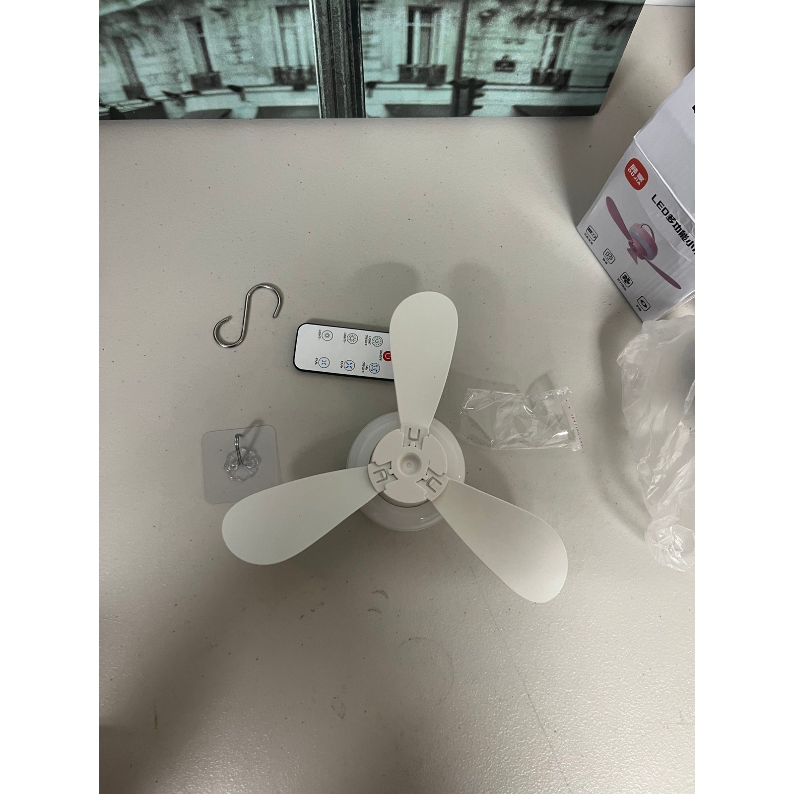 GUJIA 2-in-1 LED Ceiling Fan Light