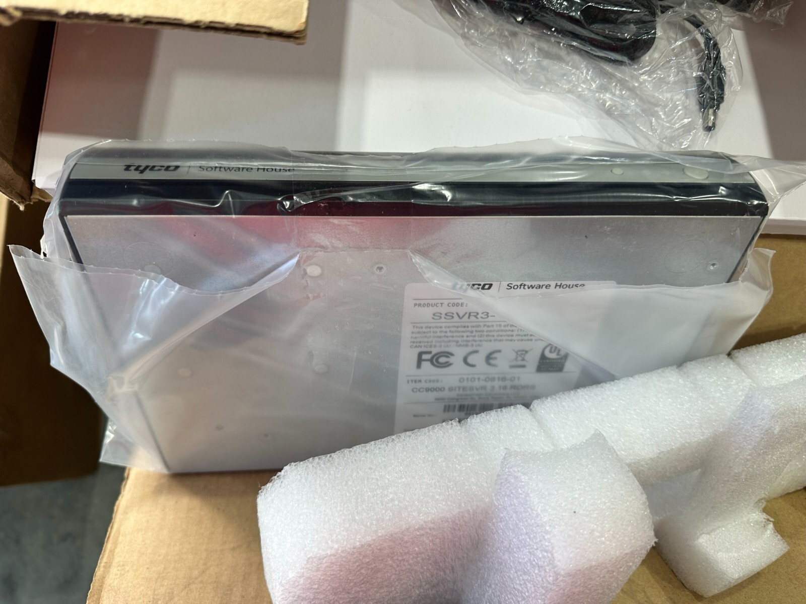Tyco / Software House SSVR3-16 Access Control Appliance Open Box