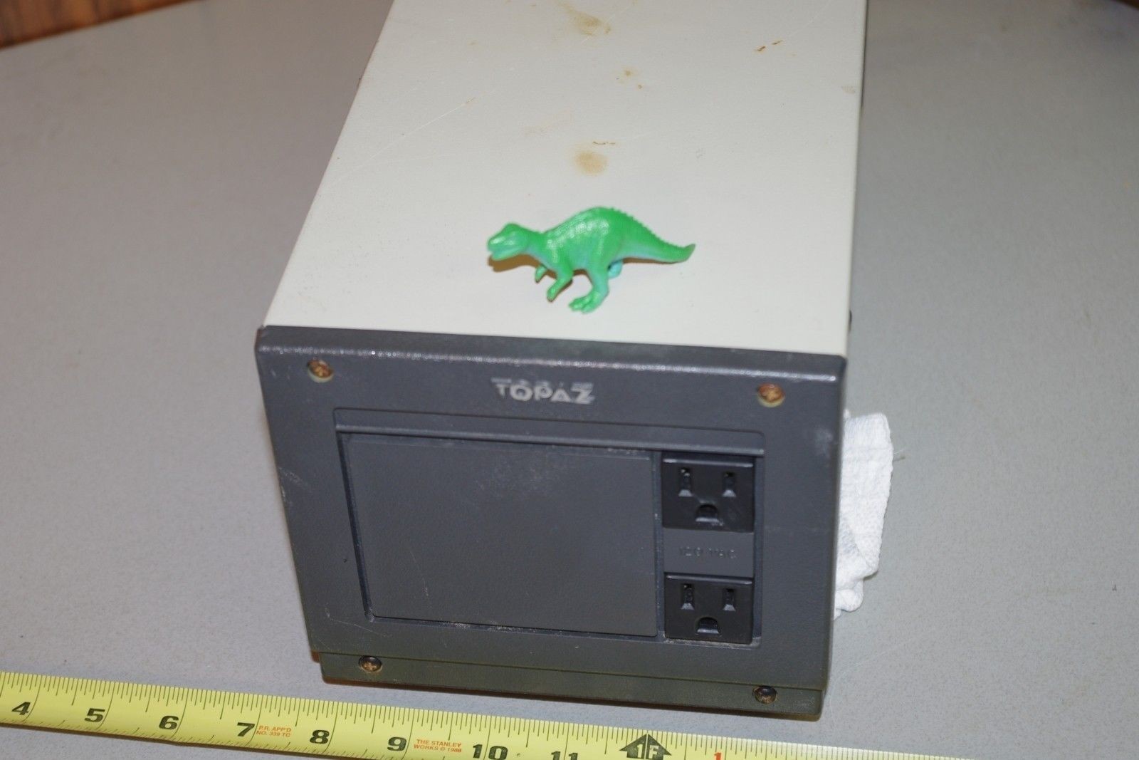 Topaz line 2 power conditioner 01706-01p3