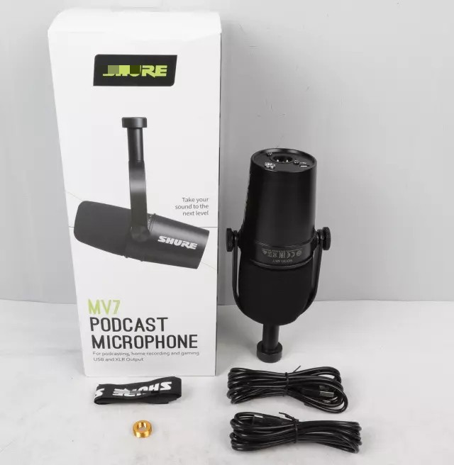 MV7 Cardioid Dynamic Vocal / Broadcast Microphone USB & XLR Outputs US