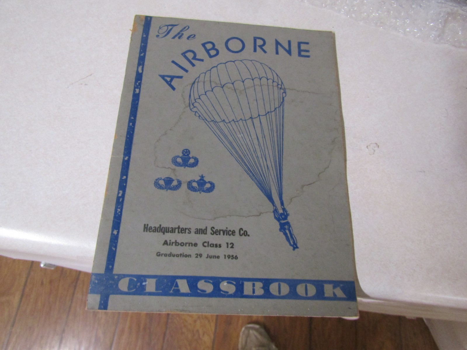 VINTAGE MILITARY KOREA WAR ERA BOOKLET THE AIRBORNE CLASS 12 GRADUATION JUNE 56