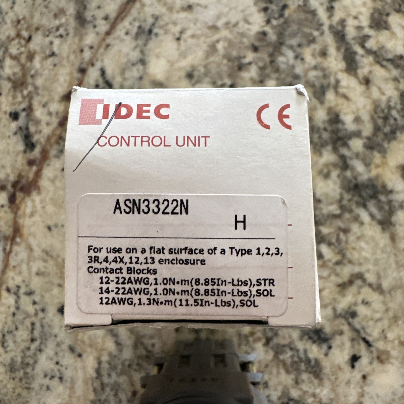 New IDEC ASN3322N Selector Switch NEW + FAST SHIPPING