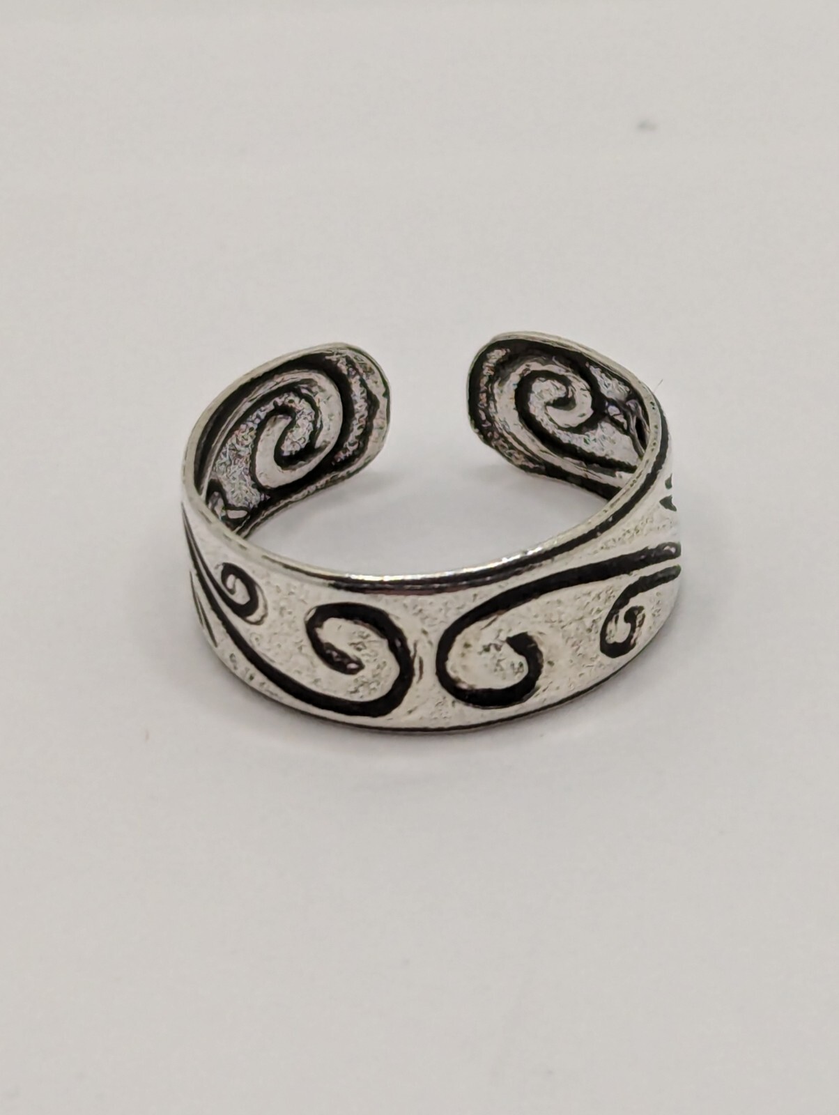 Sterling Silver Toe Ring. Whimsical Swirls Design. Adjustable Size. 925 Silver