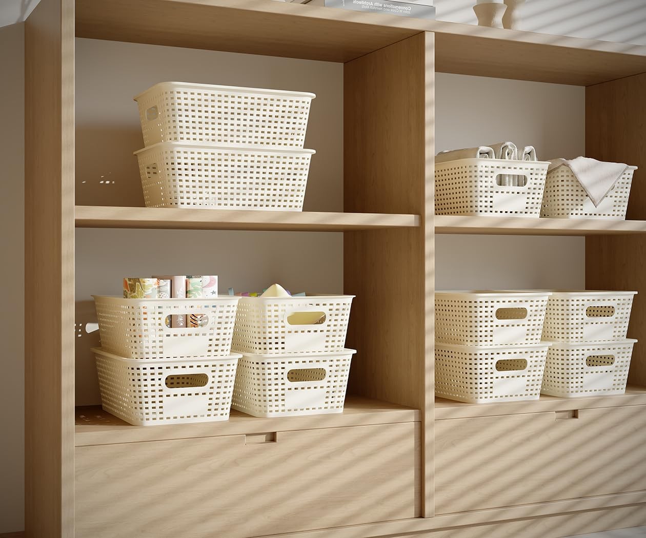 6 Pack Plastic Storage Baskets with Lids, Breathable Stackable Organizer Bins...