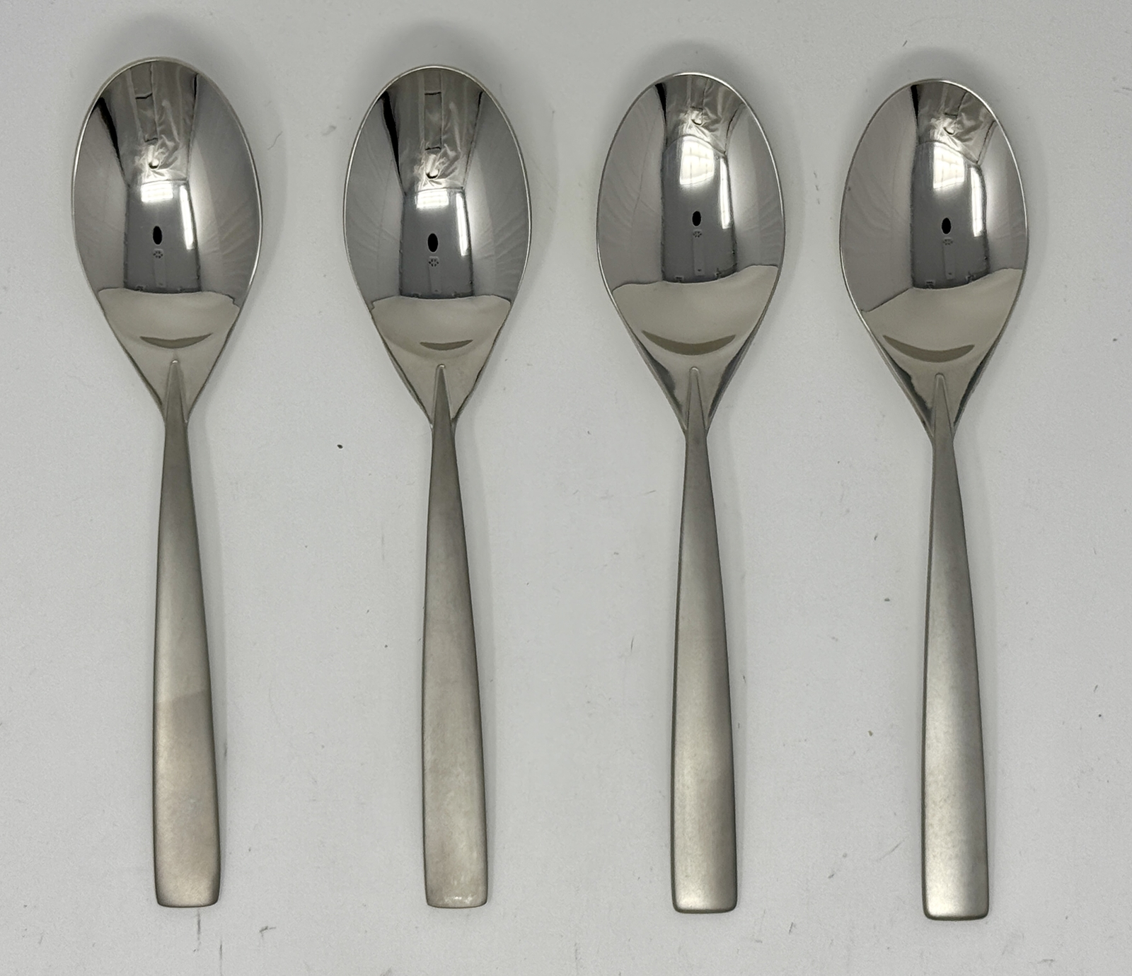 Oneida Stiletto Set of 4 Dinner / Oval Bowl Soup Spoons 7 3/8"