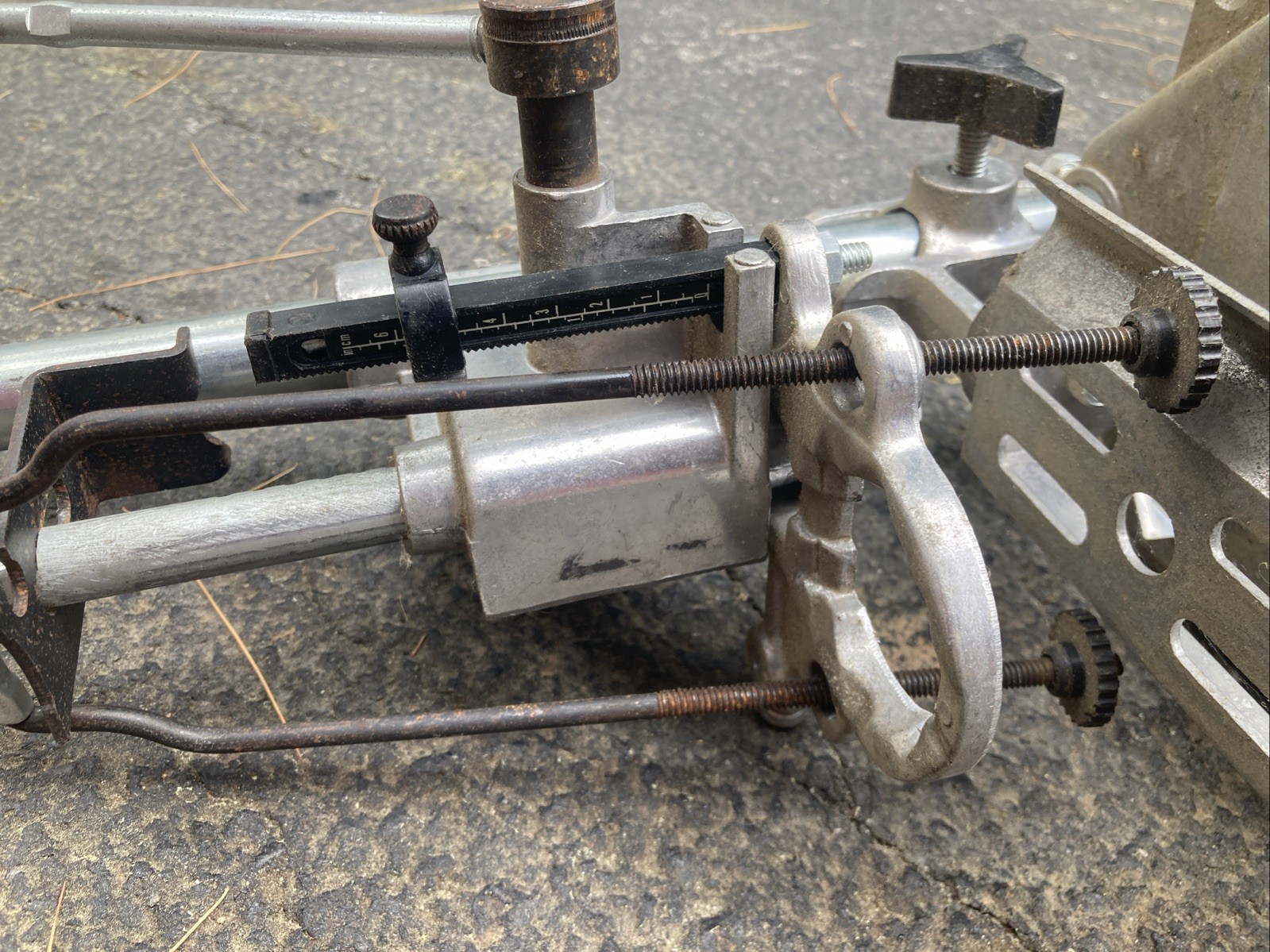 OXWALL MULTI PURPOSE DRILL STAND WITH TILT TABLE MODEL # 3000 VINTAGE
