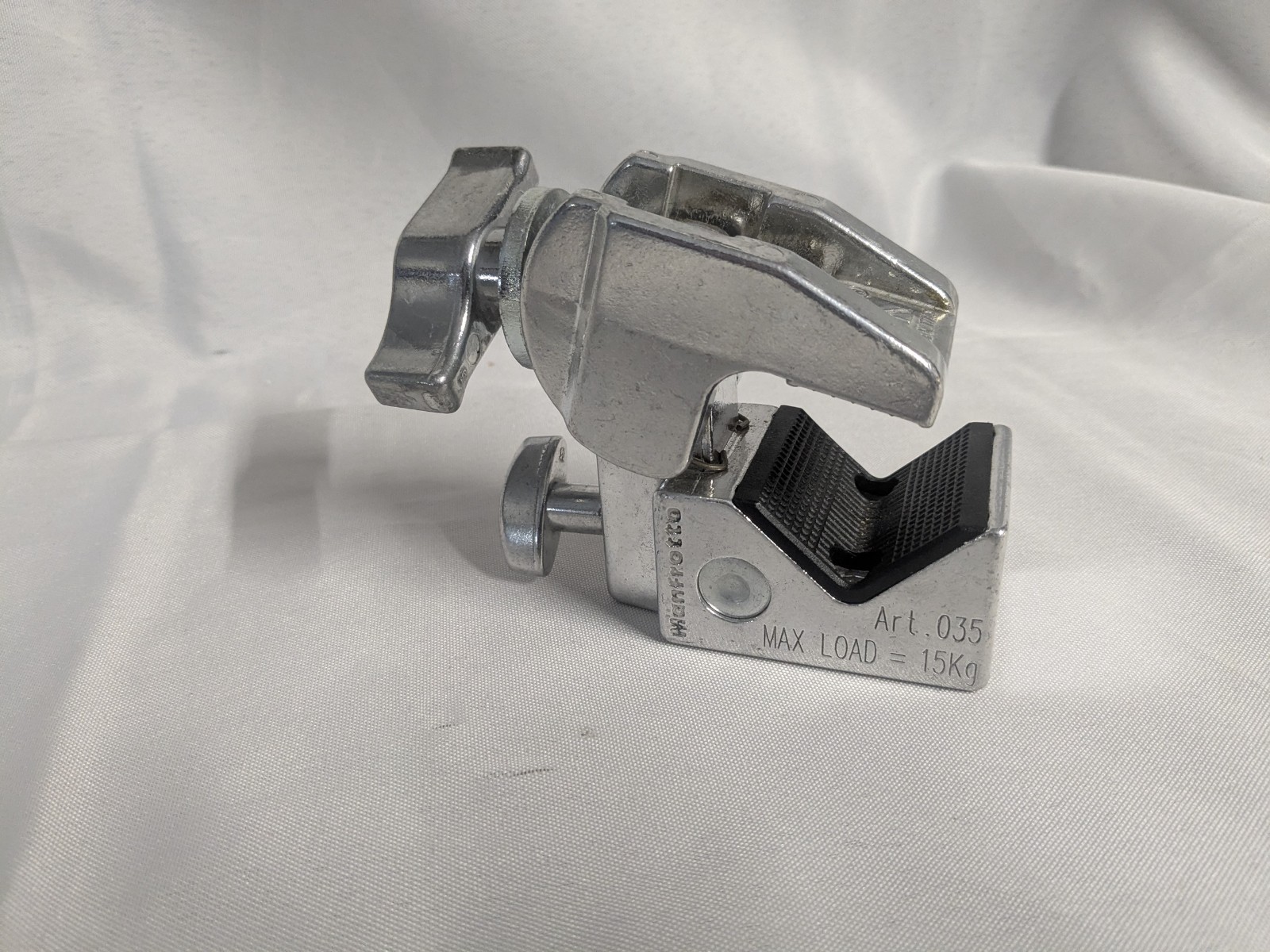 MANFROTTO TUV SUPER CLAMP Art .035 Max Load 15Kg 33LBS For Cameras Lights, Poles