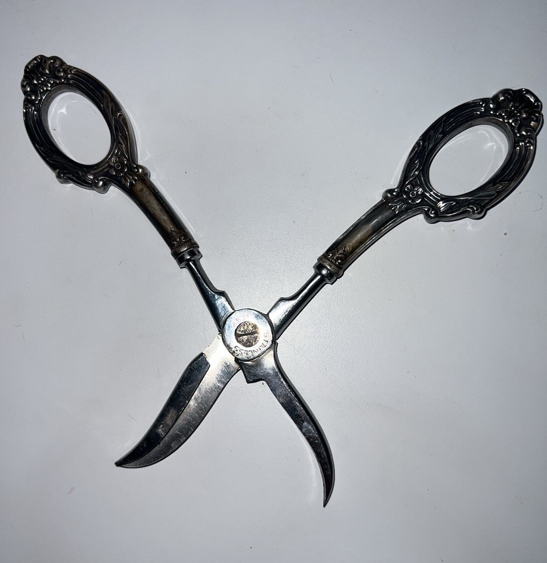 Vintage Sterling Silver Handle Stainless Steel Blade Floral Grape Shears Italy