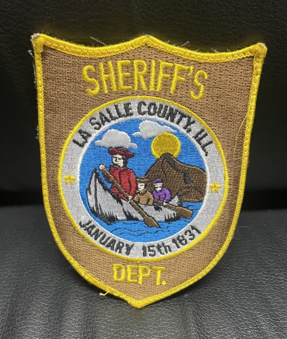 LASALLE COUNTY, ILLINOIS, POLICE DEPARTMENT PATCH -POLICE UNITY TOUR -- ROW BOAT