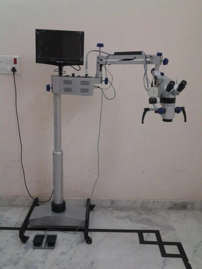 Surgical Operating Microscope Five Step with Camera, LCD, Motorized | New