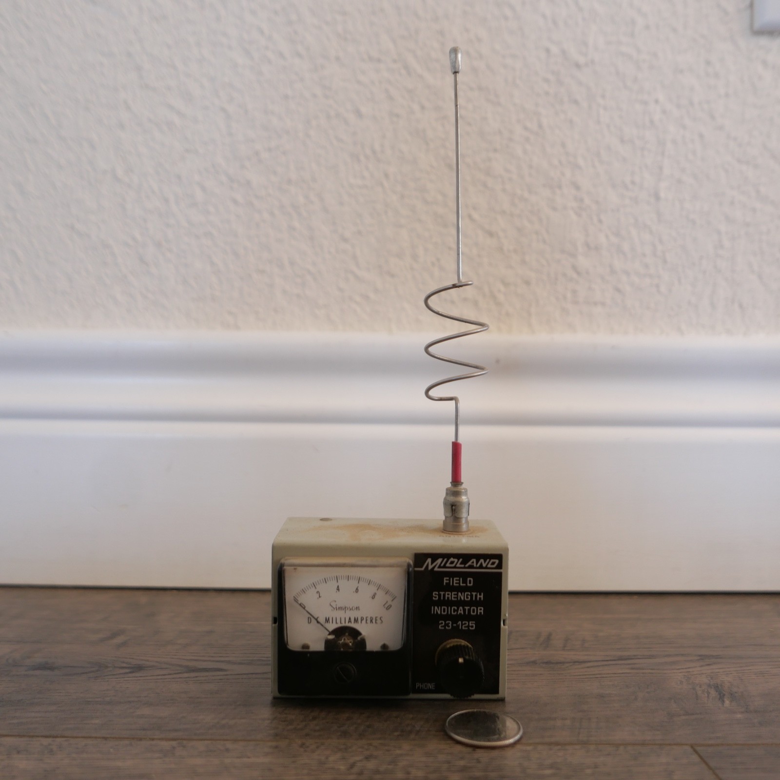 Midland Field Strength Indicator 23-125 Phone Tuning Meter Antenna Vintage