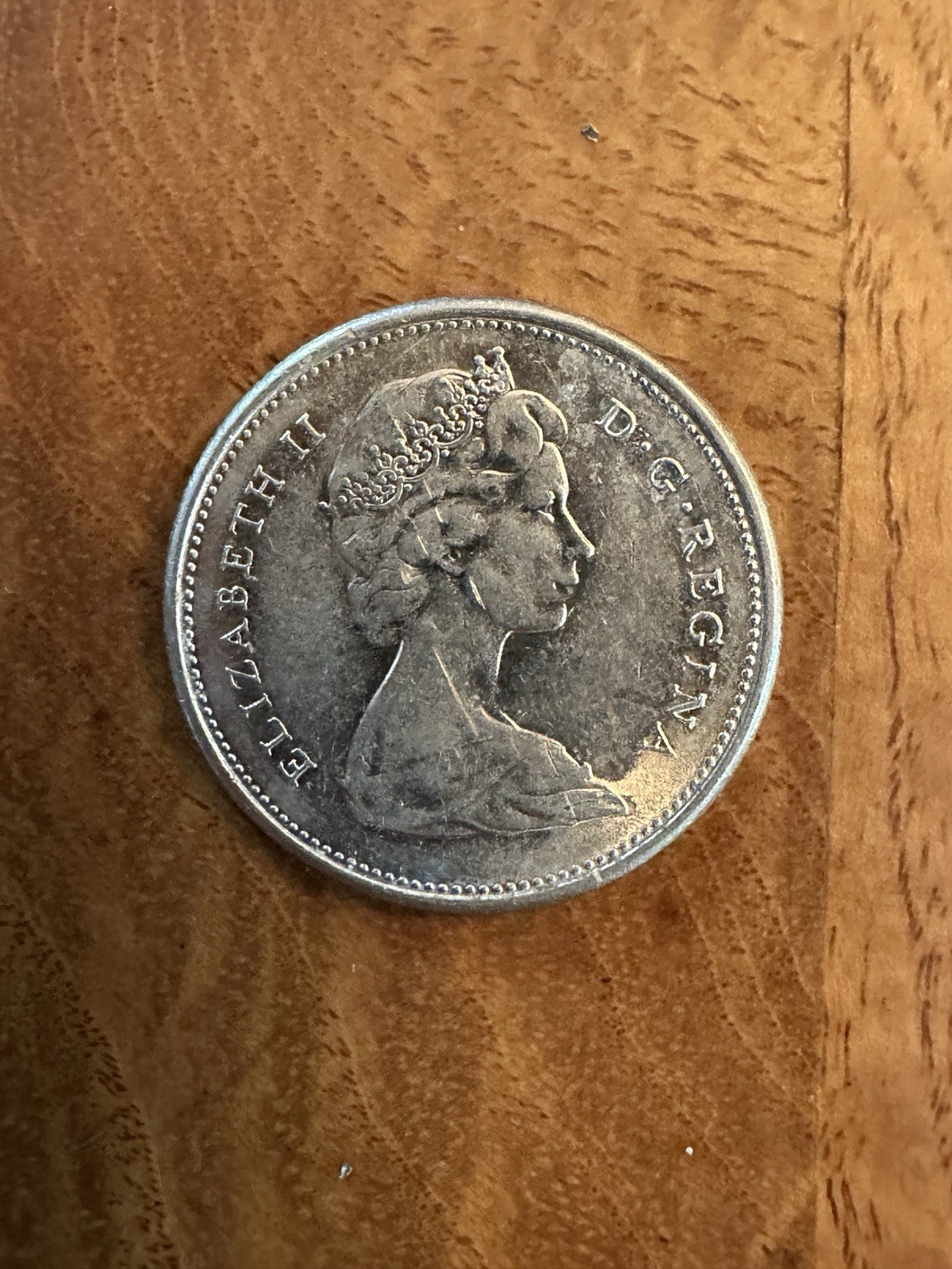1969 Canada Elizabeth II 25 Cents Canadian Currency Coin