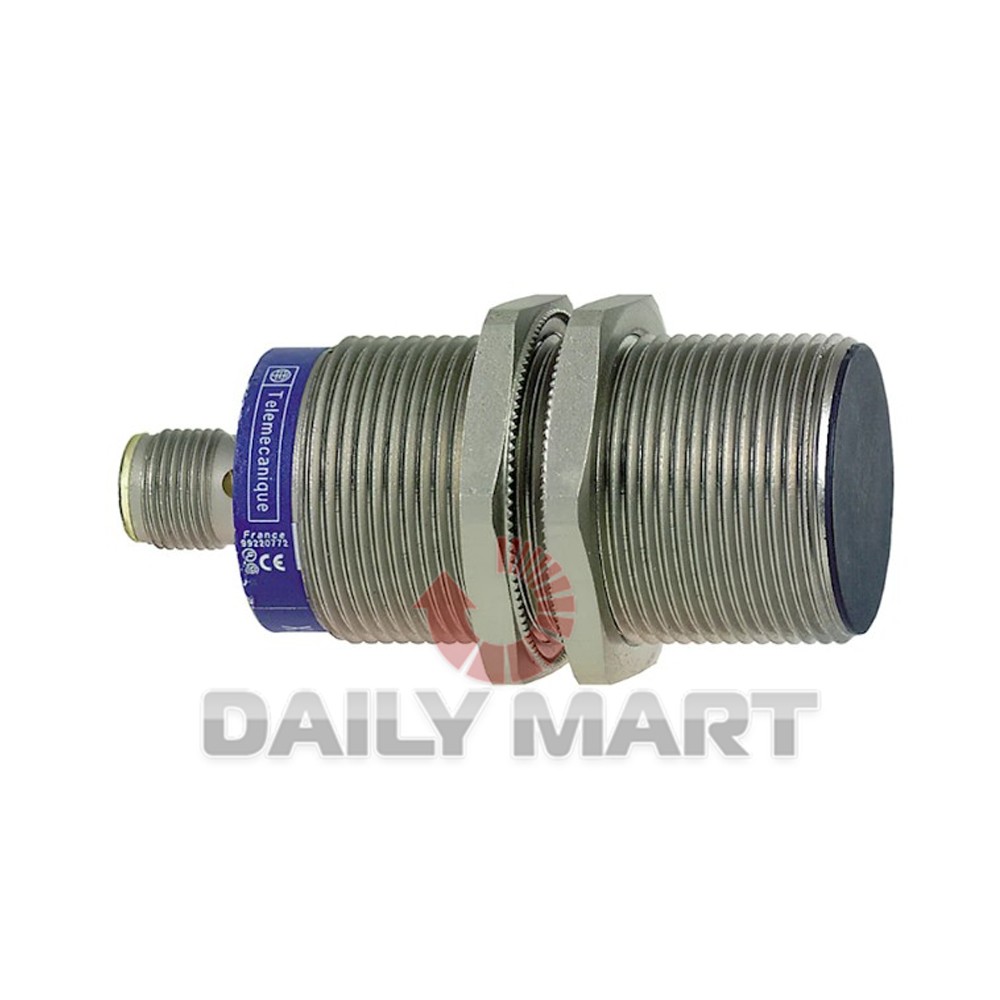 New In Box SCHNEIDER XS1M30MB230 Inductive Sensor