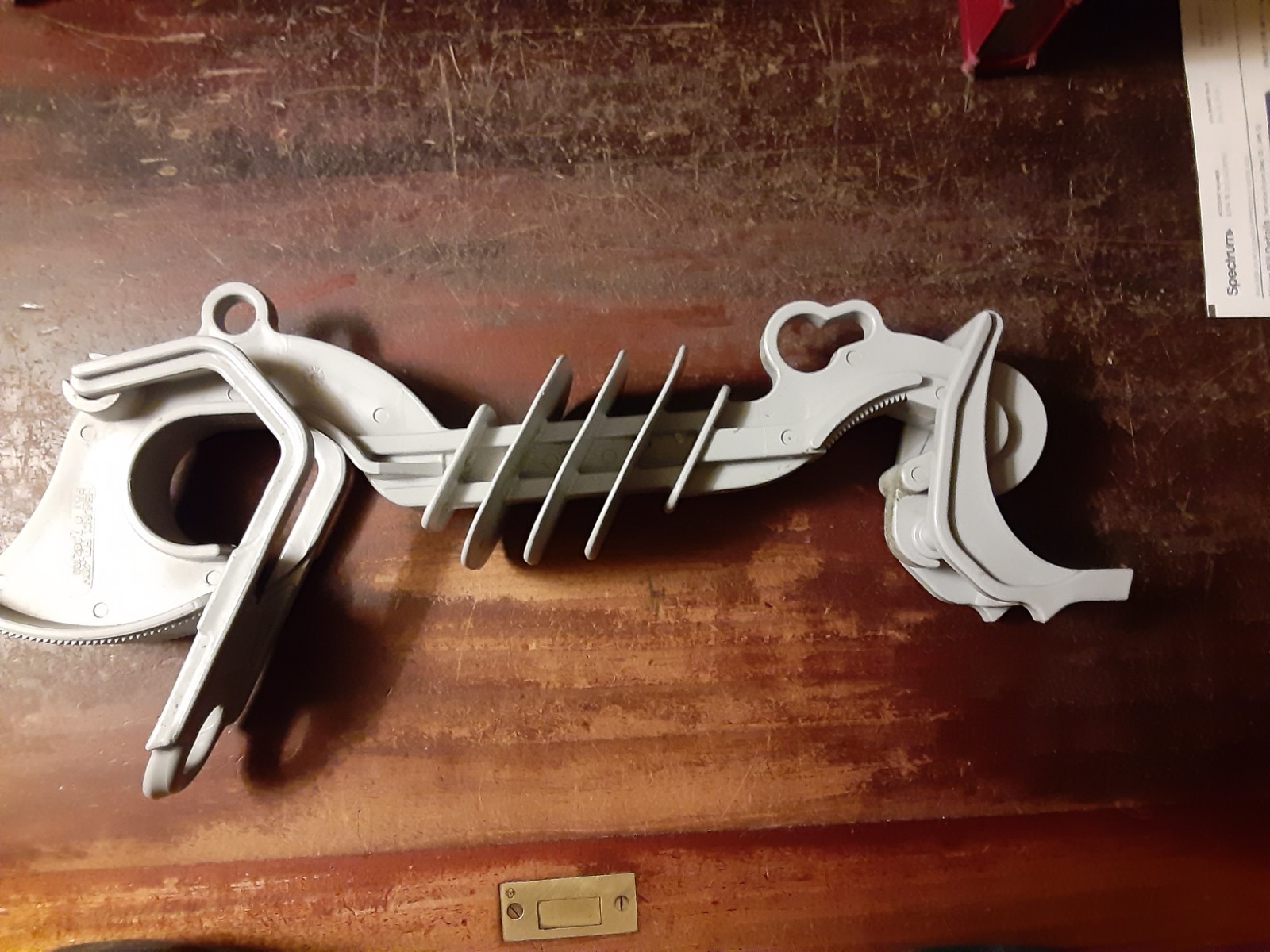 HENDRIX ELECTRICAL CABLE SPACER or HANGER # RTL-20V
