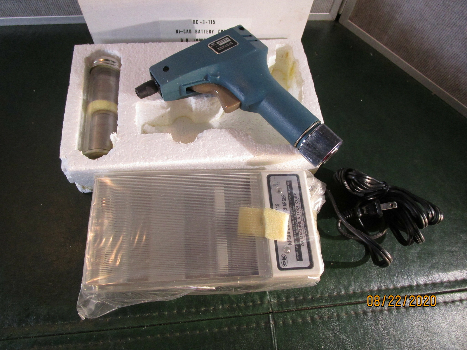 OK Machine BW-928-GSA Wire Gun