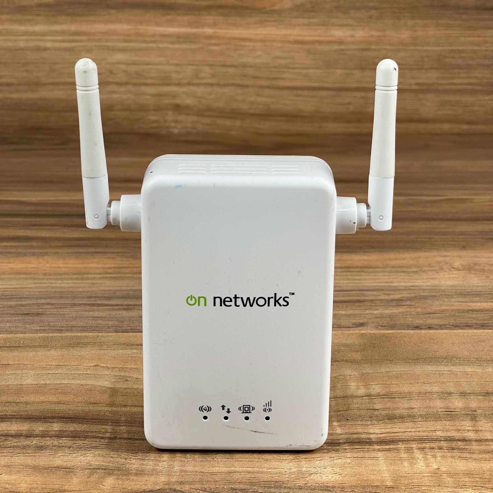 On Networks N300Re White 100-240 Volts 0.3A 50-60Hz Wireless WiFi Range Extender
