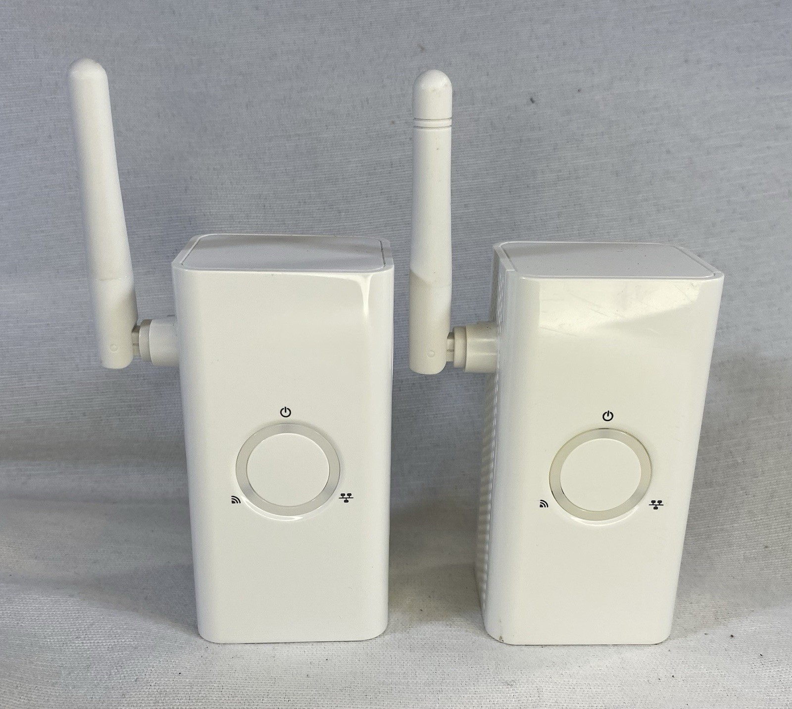 LG Innotek PoE WiFi Bridge ETPFBTRP01 White