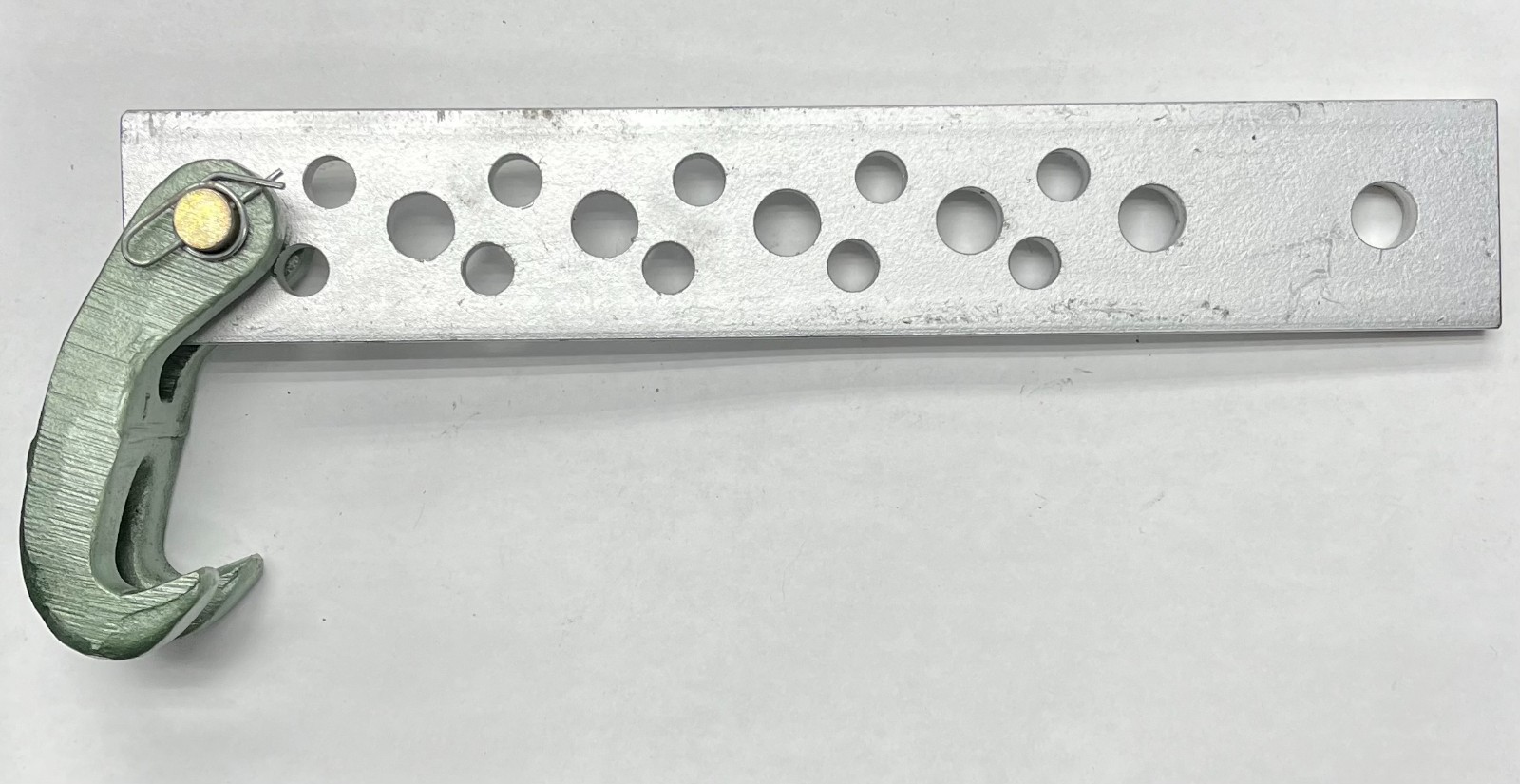 MO-CLAMP #4056 NARROW DRAW BAR WITH SINGLE CLAW