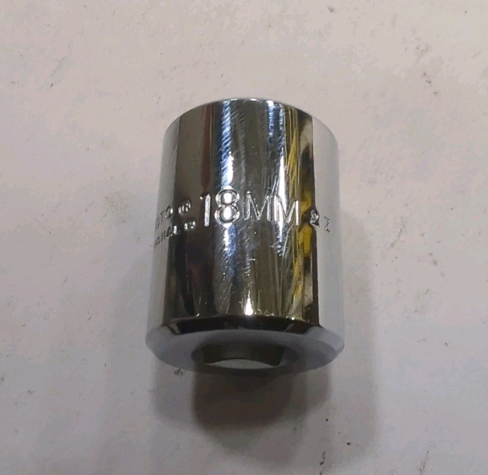 New PROTO J5218MH Socket, Chrome, 6 Point, 18 mm USA Made