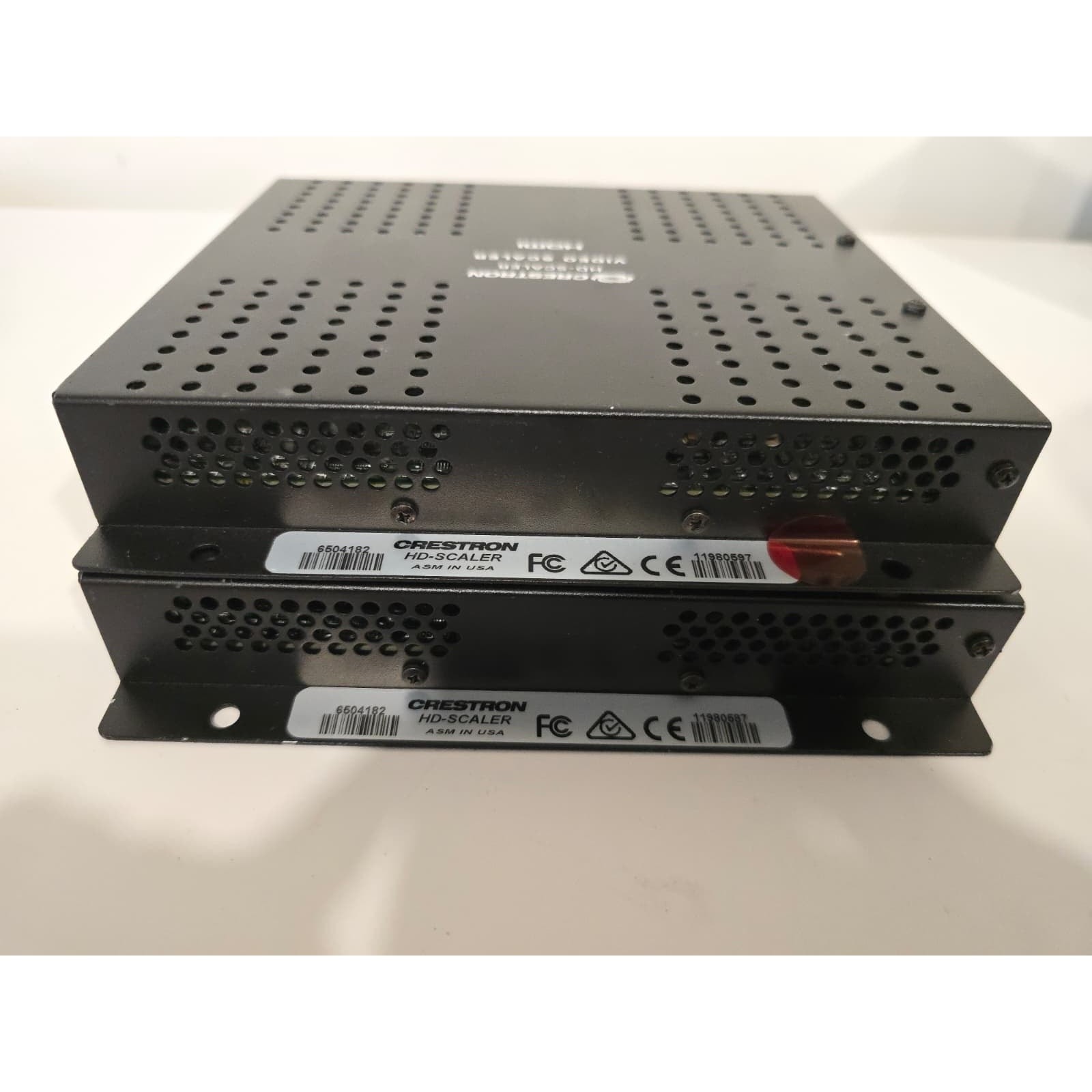 Lot of 2 Crestron HD SCALER 6504182 HDMI Video Scaler 6504182