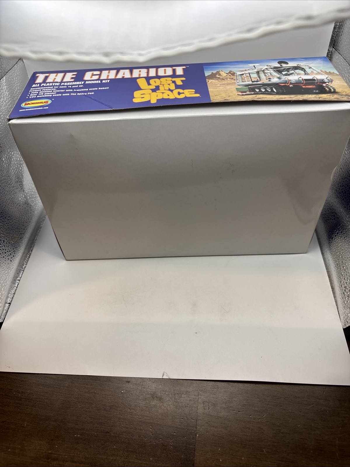 Moebius 902 Lost in Space Space Chariot 1/24 Scale Plastic Model Kit