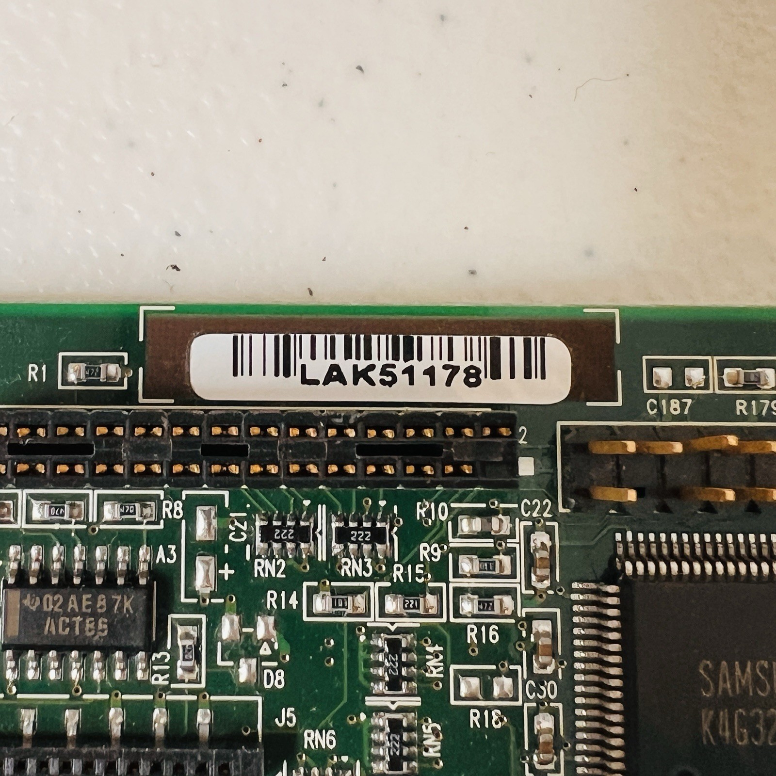 Vintage MATROX 905-04 REV-B 405G Samsung 013MT02740 One Piece USED Graphics Card