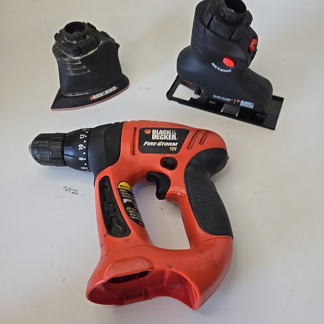 Black & Decker Fire Storm 12V MT1203 Multi-Tool W/ Drill, Jig Saw, And Sander