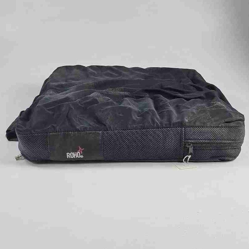 ROHO NMSS910C Low Profile Wheelchair Air Cushion With Cover