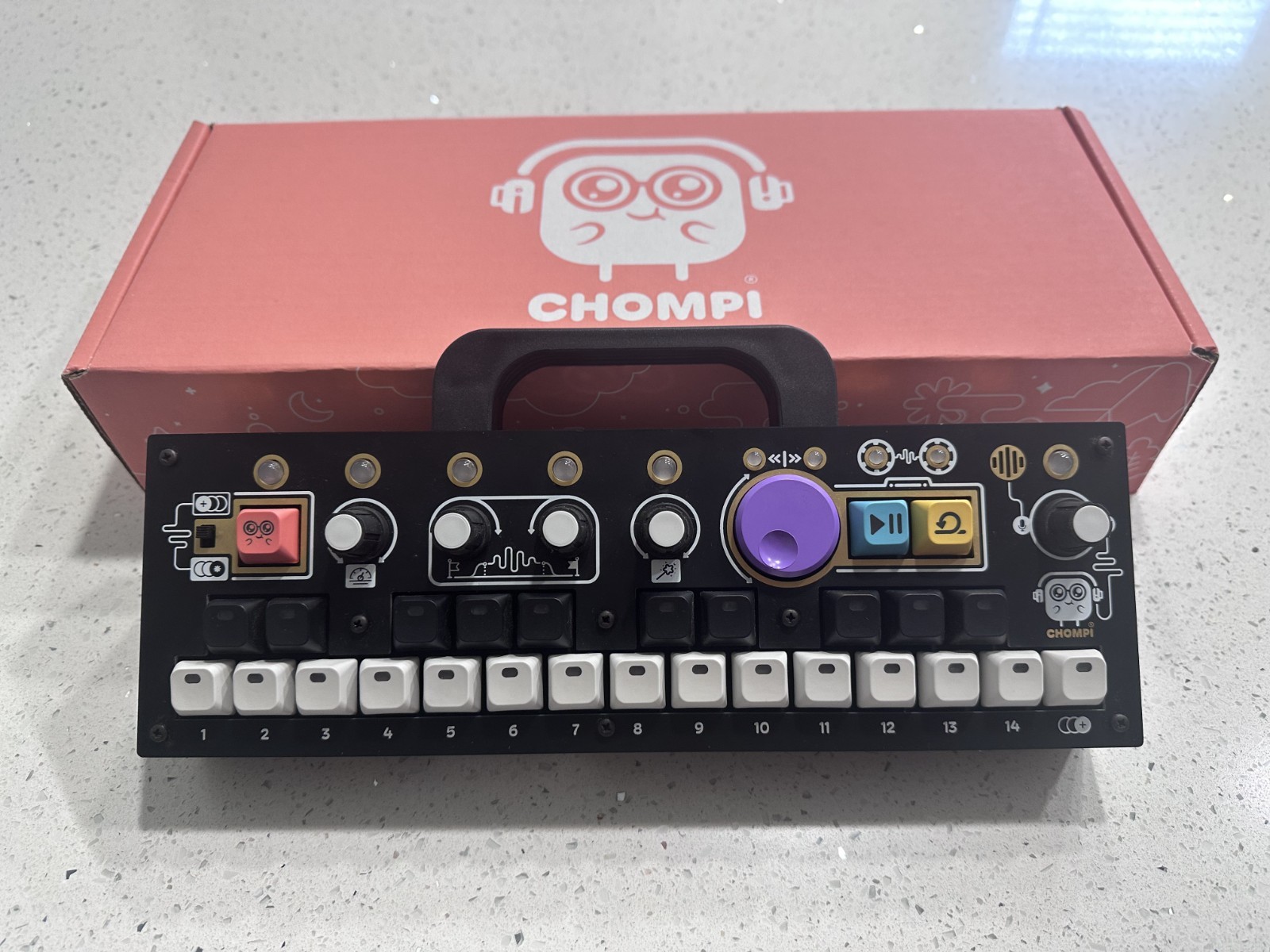 Chompi sampler, amazing condition