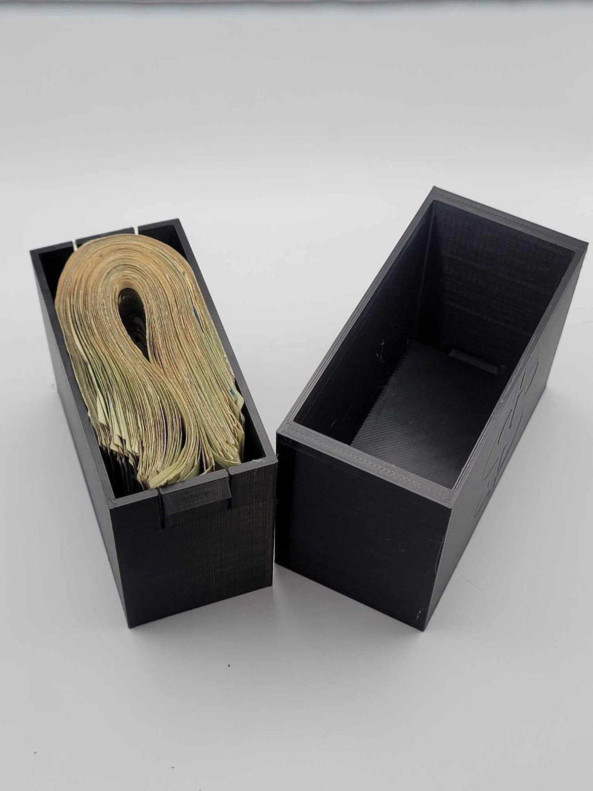 3D Printed UN-OPENABLE Smash Stash Box Bank Safe Break To Open Piggy Gift Box