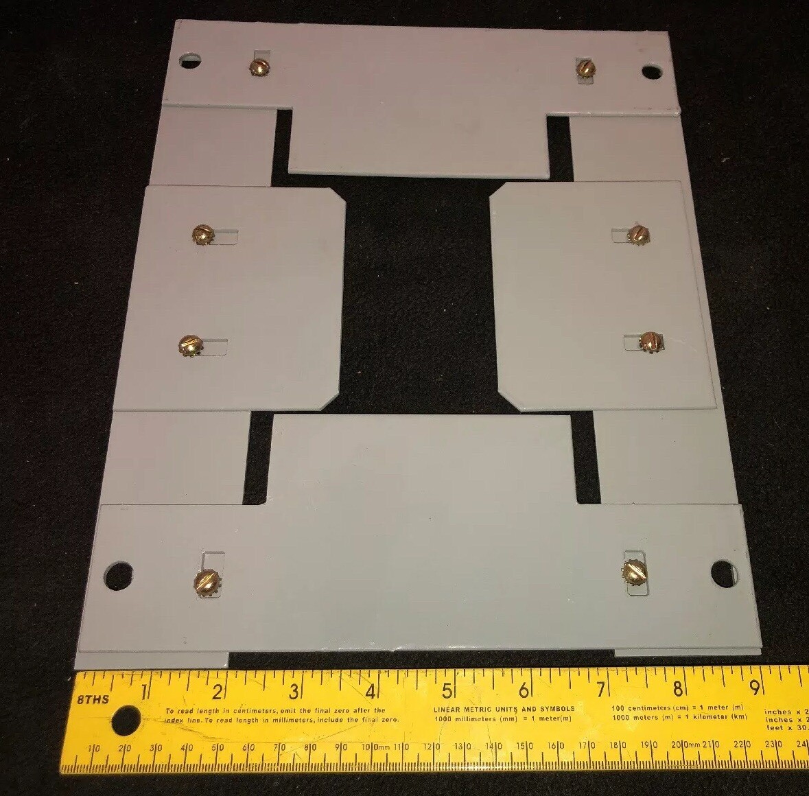 Cutler-Hammer Wall Flange 200% BVD0299G21