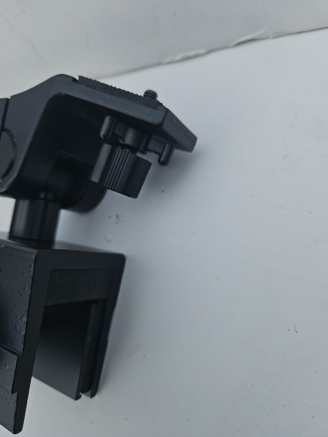 Bushnell Car Window Mount #784405