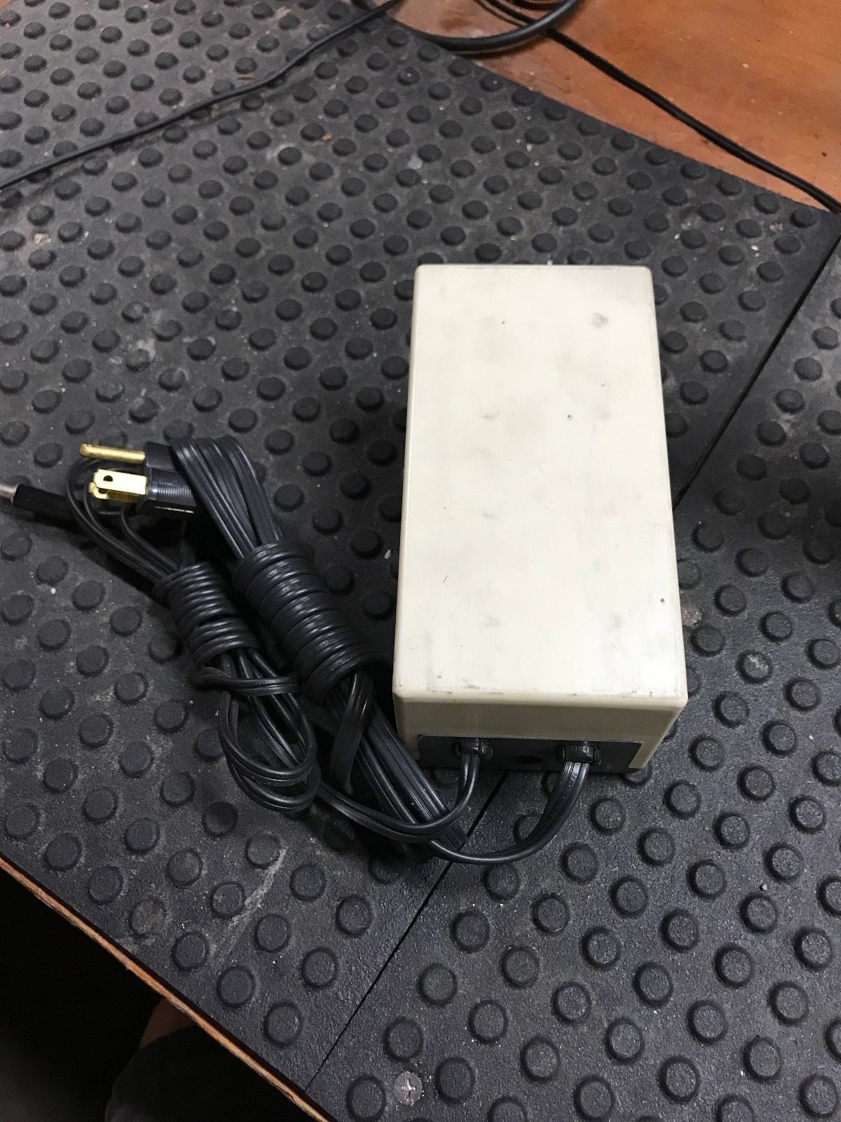 GENERAL RESISTANCE INC. DIAL-AN-OHM RESISTANCE POWER SUPPLY E-35BCH