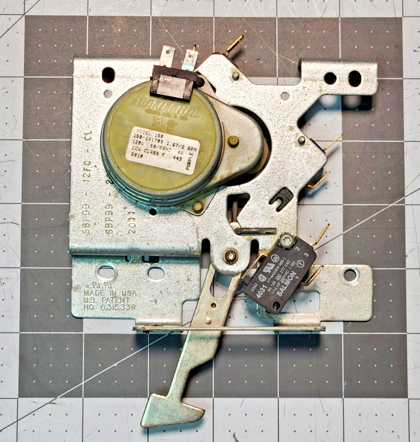 Thermador Range Oven ~ Door Latch Lock 00489102 489102 ~ Tested Genuine OEM