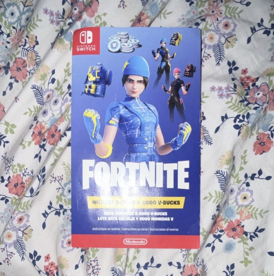 Nintendo Switch Fortnite Wildcat Bundle Download Code + 2000 V-Bucks, Cosmetics
