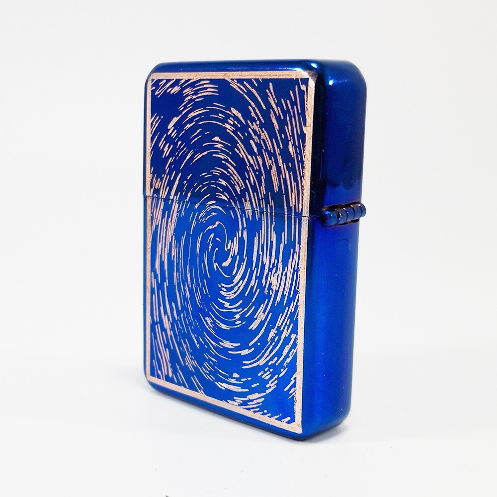 BRAND NEW - BRUSHED STYLED CIGARETTE PETROL LIGHTER - BLUE EYES WHITE
